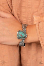 Load image into Gallery viewer, Simply Santa Fe - Complete Trend Blend - September 2021 Fashion Fix - Sabrina's Bling Collection
