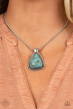 Load image into Gallery viewer, Simply Santa Fe - Complete Trend Blend - September 2021 Fashion Fix - Sabrina's Bling Collection