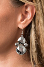 Load image into Gallery viewer, Fierce  - 2020 Zi Collection Necklace - Sabrina's Bling Collection