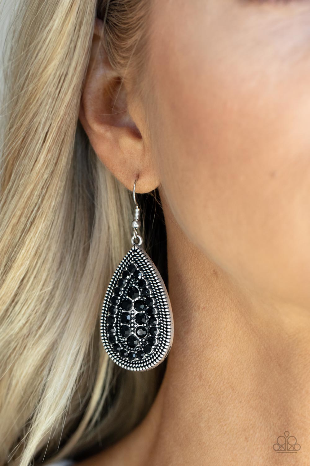 Interstellar Idol - Black Earrings - Sabrina's Bling Collection Earrings