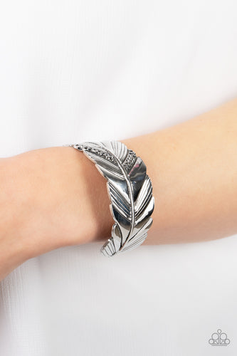 Party FOWL - Silver Hematite Feather Bracelet - Sabrinas Bling Collection