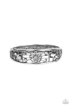 Load image into Gallery viewer, Prairie Musical - White Rhinestone Flower Bracelet - Sabrina&#39;s Bling Collection