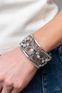 Garden Masquerade - White Bracelet - Sabrina's Bling Collection