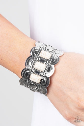 Rio Rancho Retreat - White Stone Bracelet - Sabrina's Bling Collection
