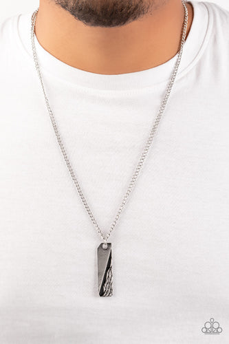 Tag Along - Silver Necklace - Sabrinas Bling Collection