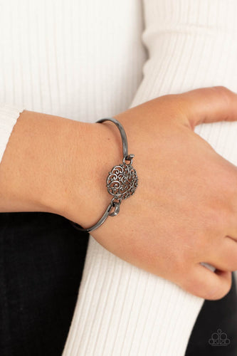 Filigree Fiesta - Black Bracelet - Sabrina's Bling Collection