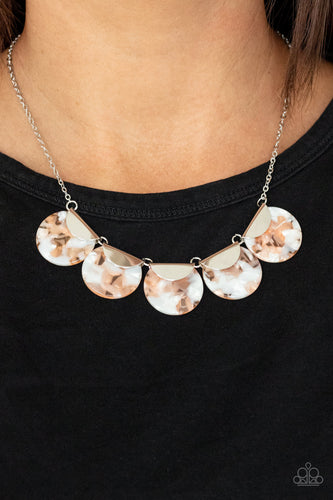 Mermaid Oasis - Orange Shell Necklace - Sabrina's Bling Collection