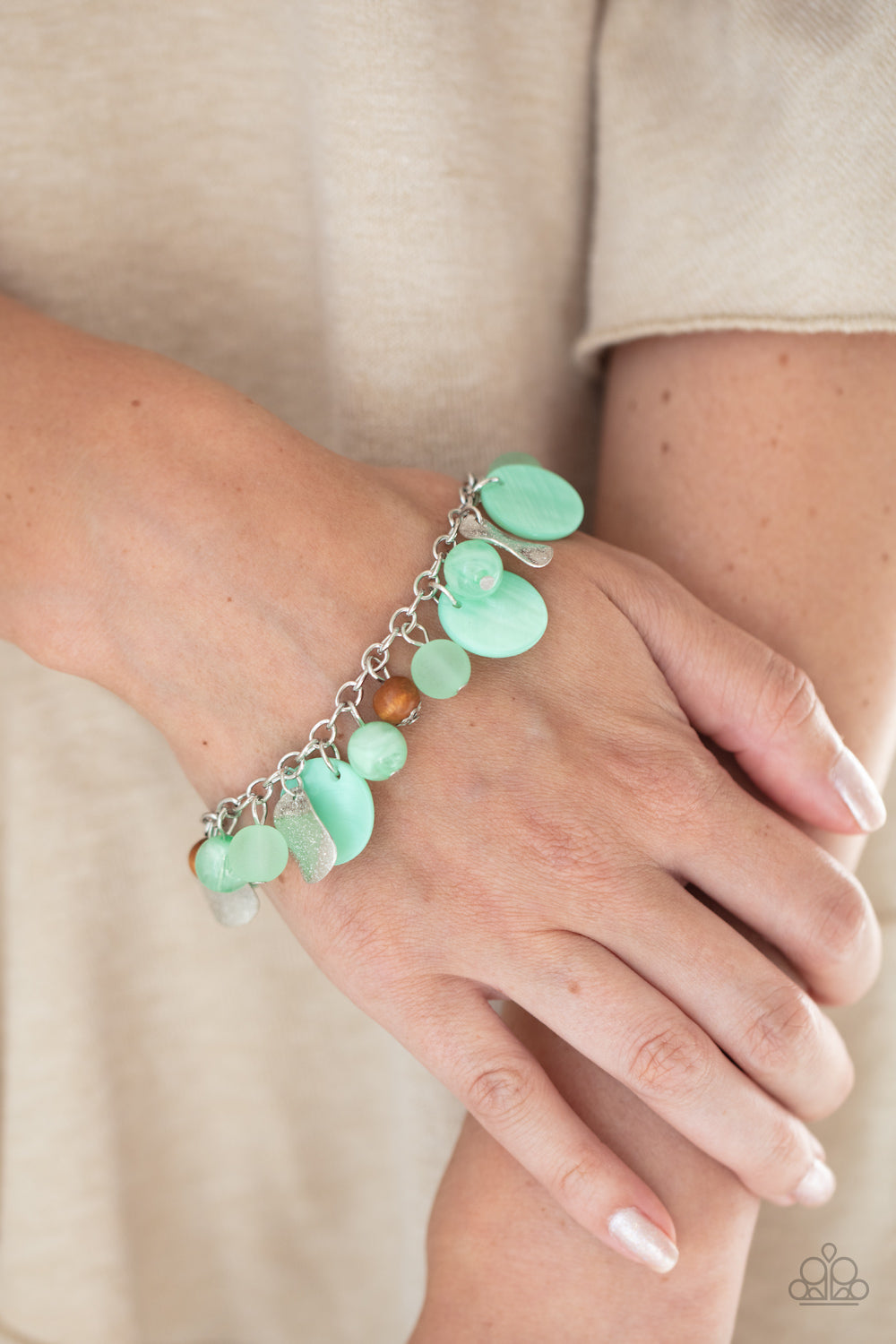 Springtime Springs - Green Bracelet - Sabrina's Bling Collection