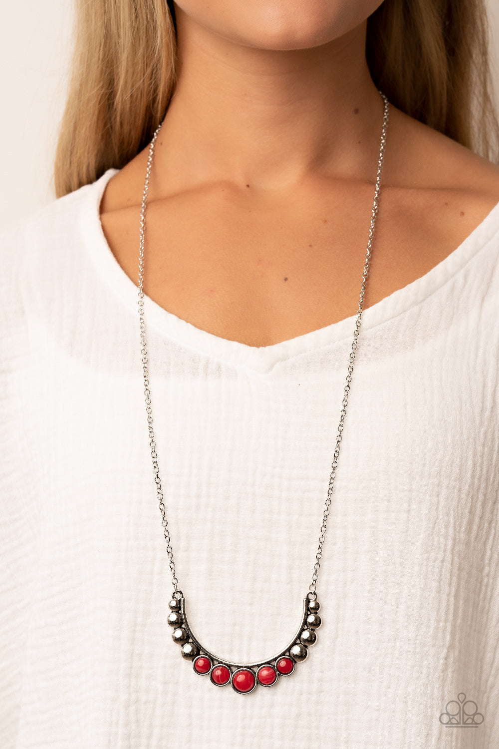 Horseshoe Bend - Red Stone Necklace - Sabrina's Bling Collection