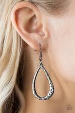 Load image into Gallery viewer, Relic Renaissance - Black Necklace - Sabrina&#39;s Bling Collection