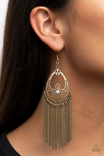 Castle Cottage - Brass Chain Fringe Earrings - Sabrina's Bling Collection