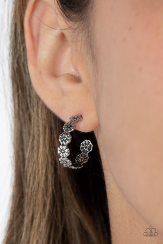 Floral Fad - Silver Floral Hoop Earrings - Sabrinas Bling Collection